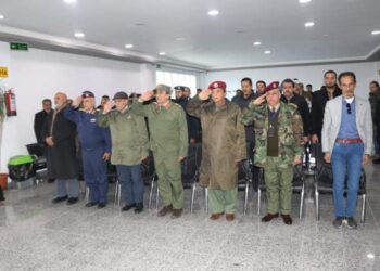 تكريم منتسبي الأجهزة الأمنية  بمنفذ مطار الابرق.الدولي