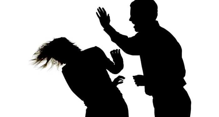 جرائم العنف ظواهر منتشرة في اليمن والضحية دائمًا المرأة.