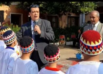 محمد السيد يشيد بمدرسة ارمنت الإبتدائية بنين بارمنت في حفلها السنوى لتكريم الأوائل