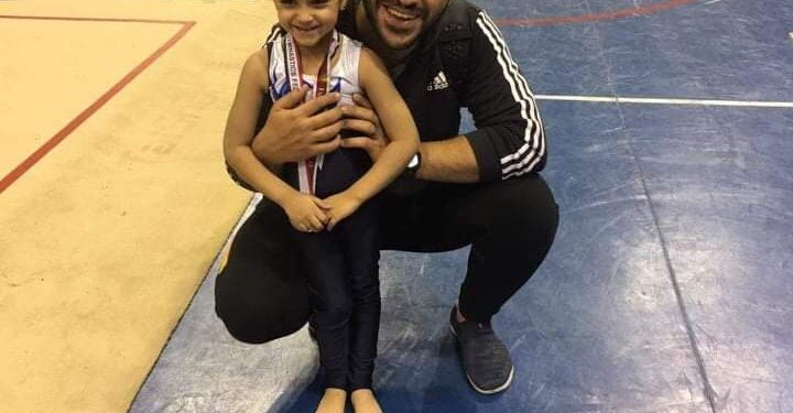 جنة تفوز بالمركز الأول للجمباز