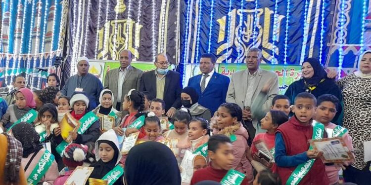 الجمعيه المحمدية بأرمنت تكرم ٢٥٠ طالب وطالبه في حفلها السنوىمن حفظه القرآن الكريم