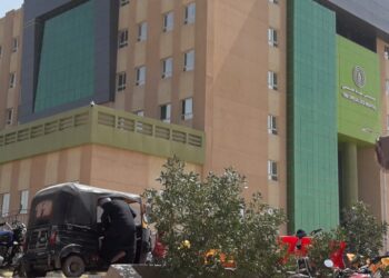 مستشفي طيبه بإسنا جهود طيبه عاليه تضيع علي يد الموظفين .