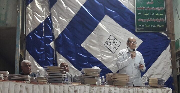 آل الخطيب بأرمنت يستقبلون رجال العلم ورجال الدين في حفل تكريم حفظة القرآن الكريم