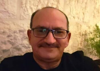 ستُ الورد،،د. محمد حرب الرمحي.