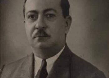 أصل الحكاية | لماذا سُمي شارع وموقف أحمد حلمي بهذا الإسم؟ تعالوا أقولكم.