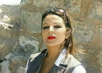 أيها المشاء بقدمي،،،،، 