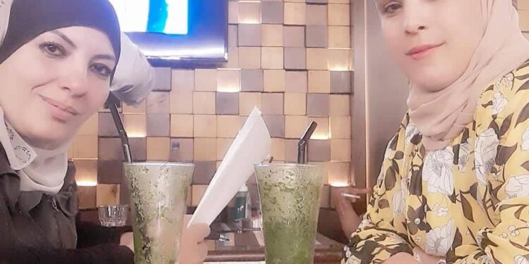 اماني السيد احمد .. معلمة فاضلة حققت لقب سفيرة (التعليم )