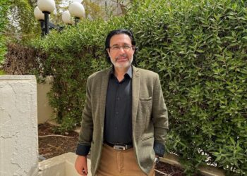 يا أيَّ نخلٍ