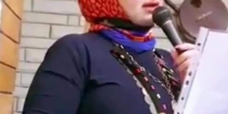 نثرية “امرأة الريح ” للشاعرة داليا السبع “تفجير يرتكز على إيقاع واحد”