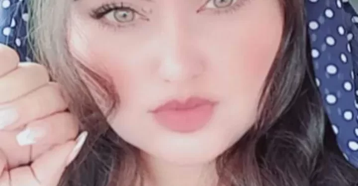 أحبك أكثر وأكثر..  نسرين عبدالله