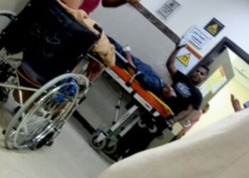 مستشفي حورس التخصصي بأرمنت بلا رقابه والمرافق بديل ستاند حمل المحلول .