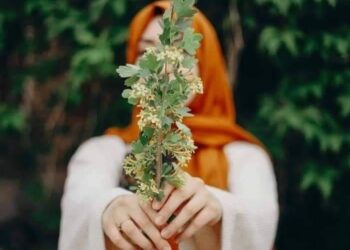 كيف تعيش حياة سعيدة،،،،، هانم الصادق