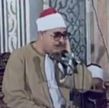 الرزيقي من العلم للعالمية ومقتطفات عن نشأته وحفظه لكتاب الله .بقلم محمد عبدالوهاب