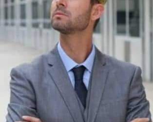 الخط الرفيع بين احترام الذات والغرور والغطرسةبها