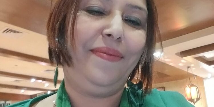 بين الأرض والسّماء