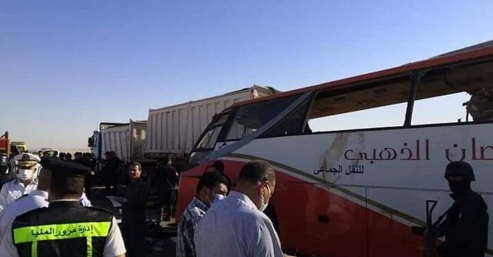 مصرع ٢٢ واصابة ٣٠ في حادث سير بالمنيا