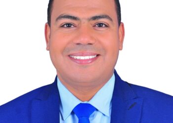 ارمنت تنجب عالما جديد يلحق بكواكبها من الرموز العلمية والدينية.