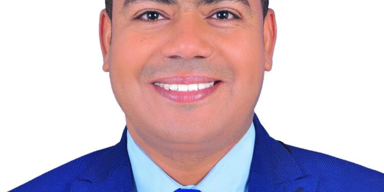 ارمنت تنجب عالما جديد يلحق بكواكبها من الرموز العلمية والدينية.