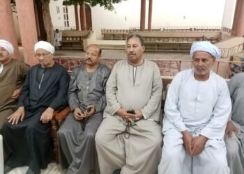 لجنة مصالحات محافظة الأقصر تنهى النزاع بين أهالي قرية المريس وقرية الأقالته.