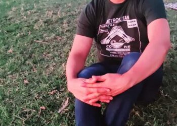 عكس المسار الشاعر المصري احمد العراقي