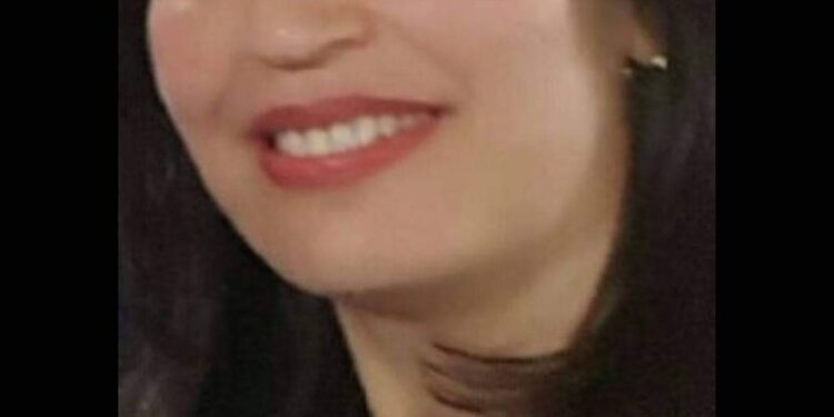 إشتياق،،،،، زينة الجوهرى.