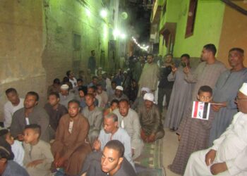 ليله الدخله والحنه والخلافه تراث وتقاليد بسيطه تجمع الأهل والأصدقاء وتقرب صله الرحم .بإسنا .