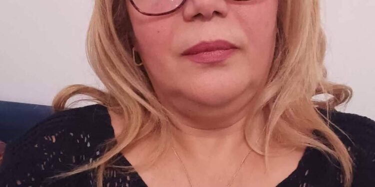 أحبّك,,,, الشاعرة نعيمة المديوني