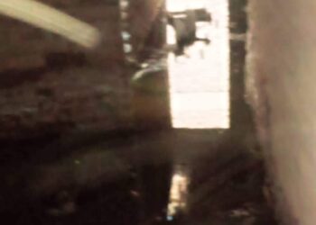 قرية الرياينه بأرمنت تواجه الموت غرقا .