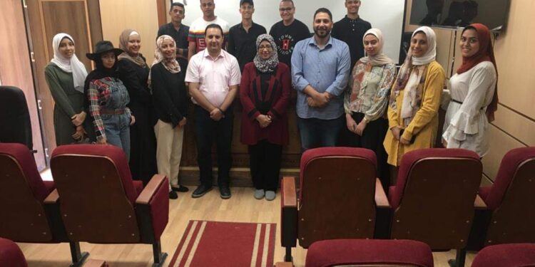 جامعة الأقصر تنظم اليوم التدريبي الثاني حول تنمية الوعي بالعمل المناخي والنهوض بالثقافة البيئية