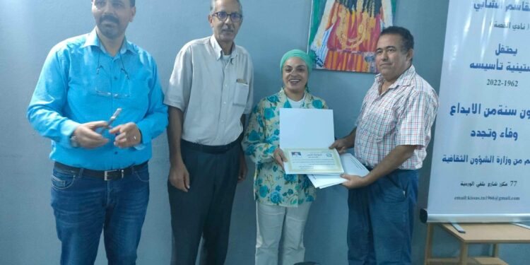 سمير بن علي مسعودي رئيس نادي القصة بالقصرين: ” النادي الثقافي أبو القاسم الشابي بالوردية من اقدم النوادي الثقافية ، ويحتفل بستينيته”