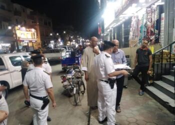 حملة لإزالة الاشغالات والتعديات وتحرير 71مخالفة و48 محضر ازالات إدارية بالأقصر