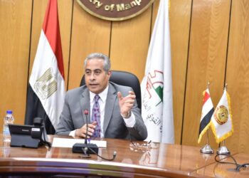 “القوى العاملة” تحذر من أساليب النصب على المواطنين بشأن منحة العمالة غير المنتظمة