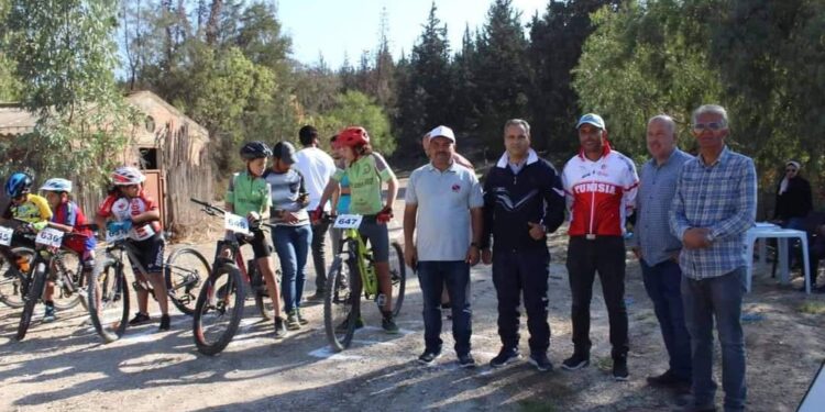 جندوبة :اختتام الجولة الرابعة للدراجات الجبلية