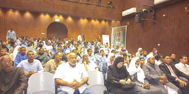 ثقافة أرمنت بالأقصر تناقش مشكلات المرأة المعيلة والدور المجتمعي.