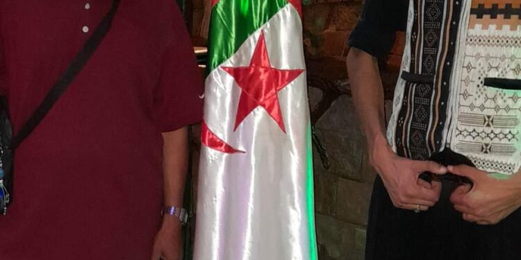 لماذا أحب الجزائر ؟