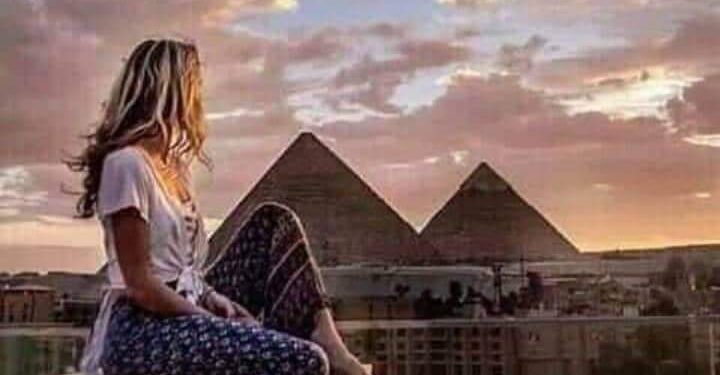 خلجات نبض القيثارة غربة في روح الوطن