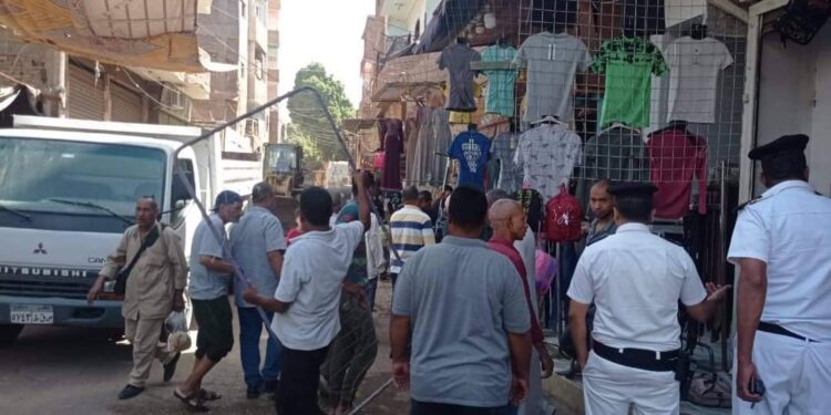 المرافق تشن حمله مكبره لازالة التعديات والاشغالات بالاقصر