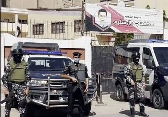 تزامناً مع بدء العام الدراسي .. خطط أمنية شاملة وتواجد مُكثف لرجال الشرطة بمحيط المدارس والمعاهد والجامعات