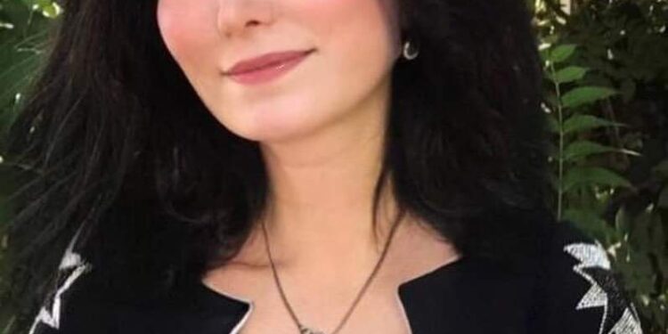 قلائد صدئة …