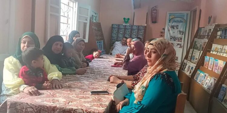 ثقافة الطود بالأقصر تناقش إيجابيات وسلبيات التسوق الإلكتروني