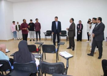 رئيس طيبة التكنولوجية يتفقد سير العملية التعليمية بكلية تكنولوجية الخدمات السياحية والفندقية