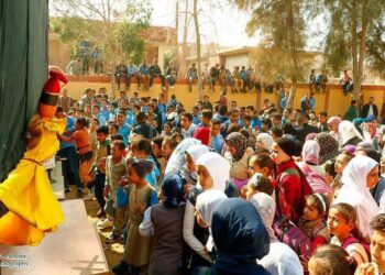 وسط حشد جماهيرى “الليلة الكبيرة” تواصل عروضها ببني سويف