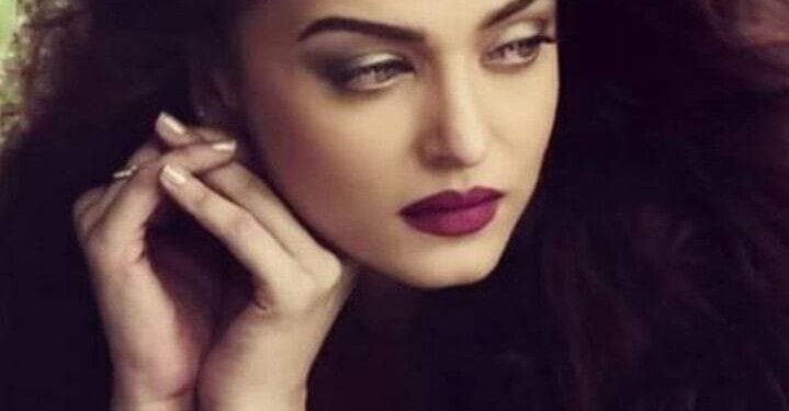 الشاعرة ملكه أحمد تكتب حروف بلا حياة