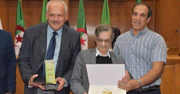جامعة وهران 1 أحمد بن بلة تكرم الدكتور تيجاني نقادي تتويجا لمسيرة دامت لأكثر من أربعين سنة