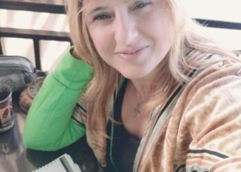 الشاعرة كاتيا سلامي اكتبك لانساك