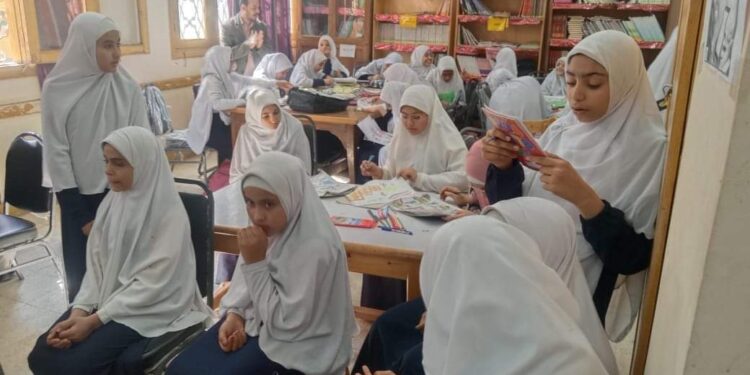 “الثقافة بتخبط علي الباب” تواصل فعالياتها لاكتشاف المواهب بأبوتيج