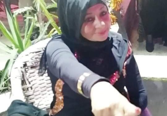 الشاعرة عزة الزرقاني تكتب ماباتذلش