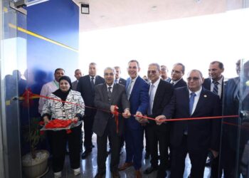 “شاكر” يشهد التشغيل التجريبى لمركز التحكم الآلي لجنوب سيناء