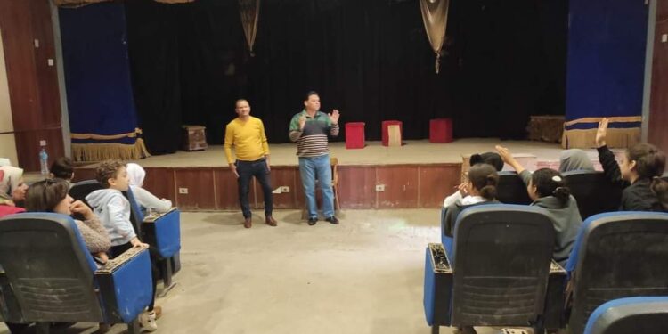 ورش حكي ولقاء مع المواهب بثقافة بنى سويف …