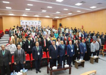 رئيس جامعة الأقصر يشارك بفعاليات الندوة التثقيفية الثالثة لجامعة جنوب الوادي بمدينة الغردقة